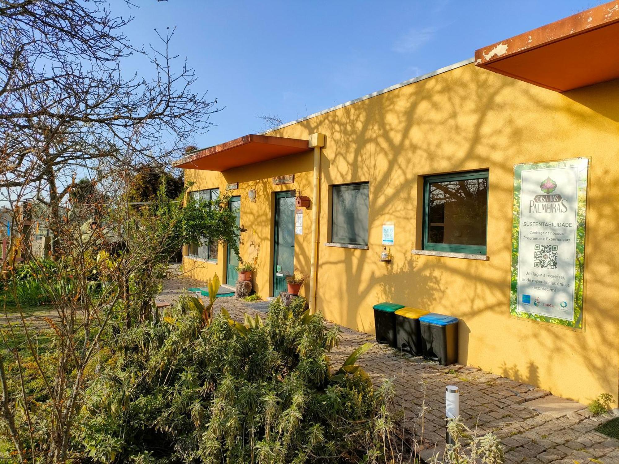 Casa Das Palmeiras-Pedagogic Farm Mangualde Rom bilde